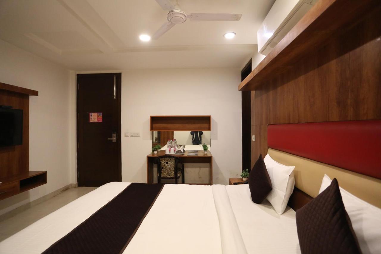 Hotel Sm Suits Near Delhi Airport-Unit By Grand Urban Luxury Nowe Delhi Zewnętrze zdjęcie
